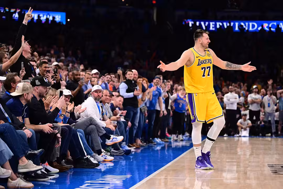 Doncic, desquiciado en Oklahoma. JOSHUA GATELEY/ GETTY IMAGES NORTH AMERICA (Getty Images via AFP