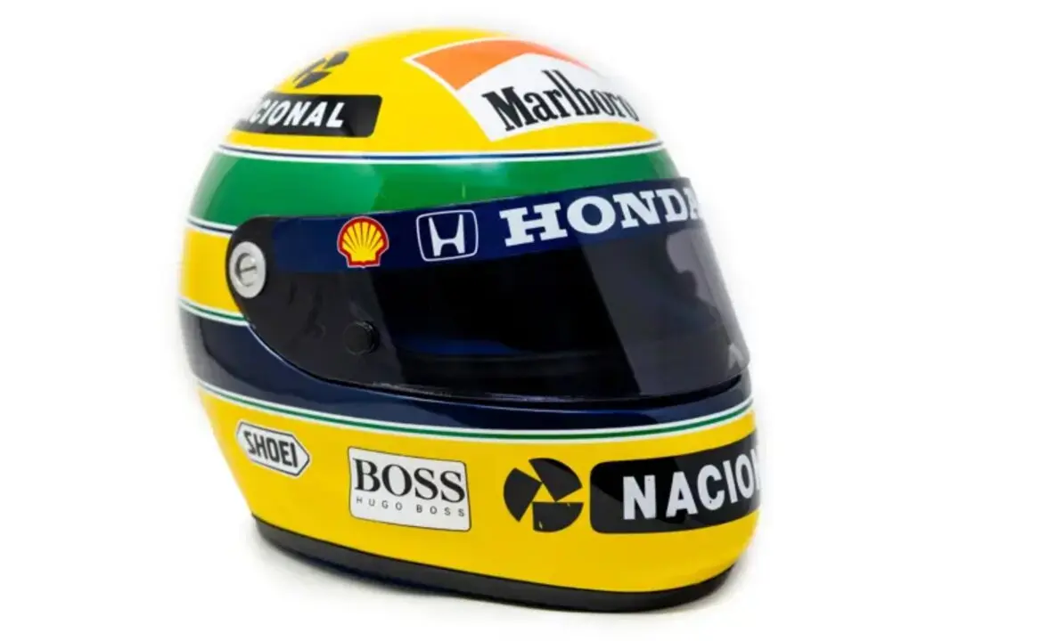 Récord histórico: ¡Casco de Senna 1992 subastado por 845.568 € !