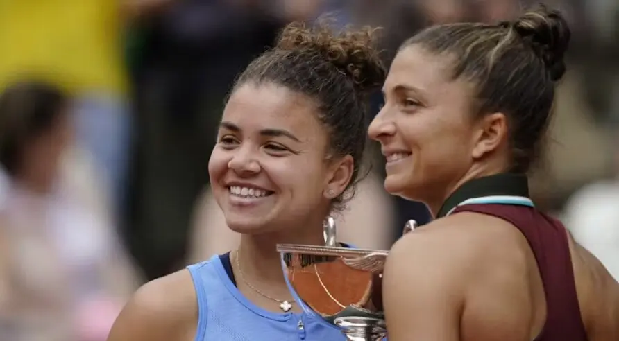  Jasmine Paolini y Sara Errani
