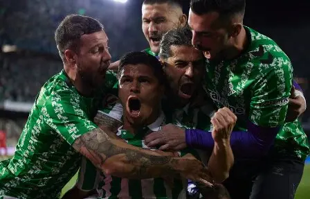 <font style="vertical-align: inherit;"><font style="vertical-align: inherit;">Real Betis</font></font>