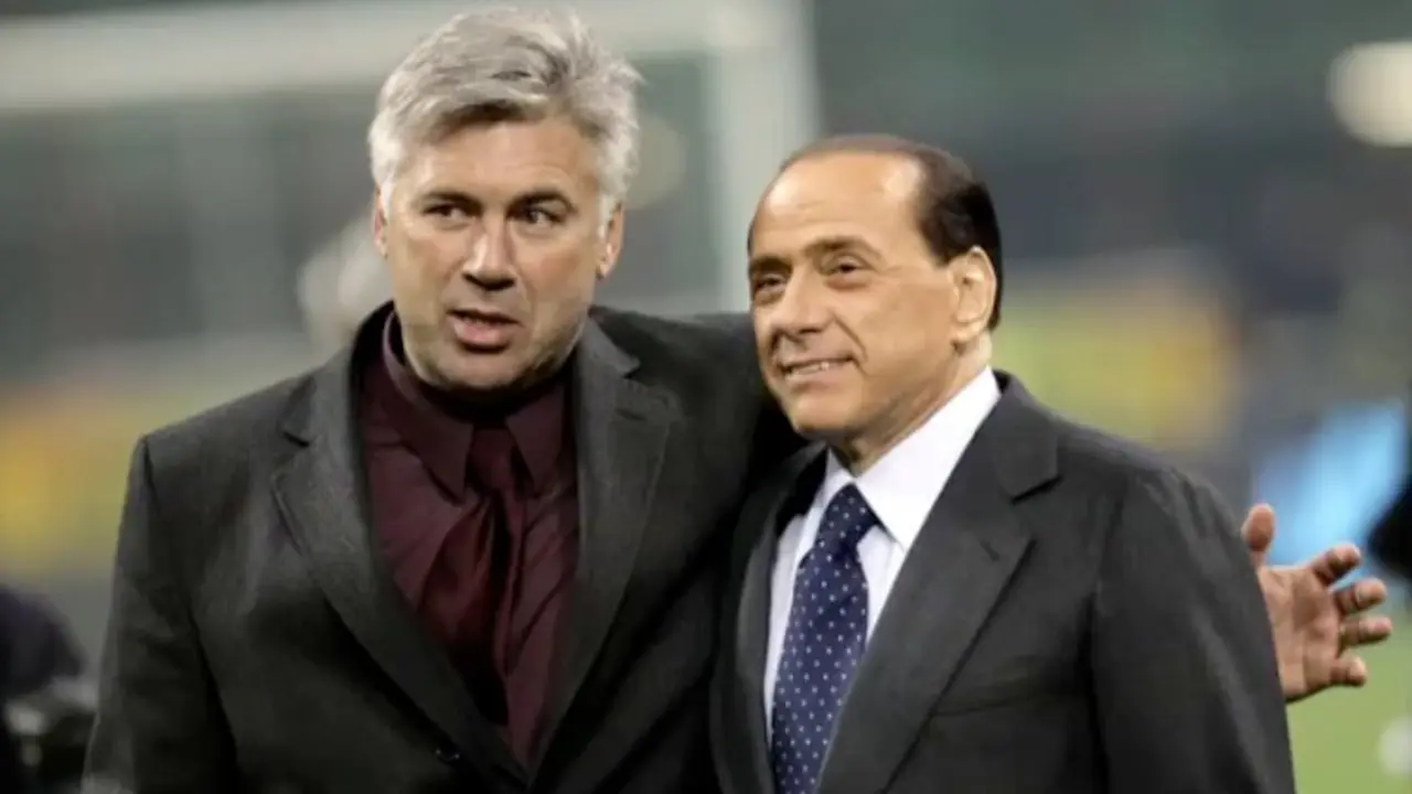 Carlo Ancelotti y Silvio Berlusconi
