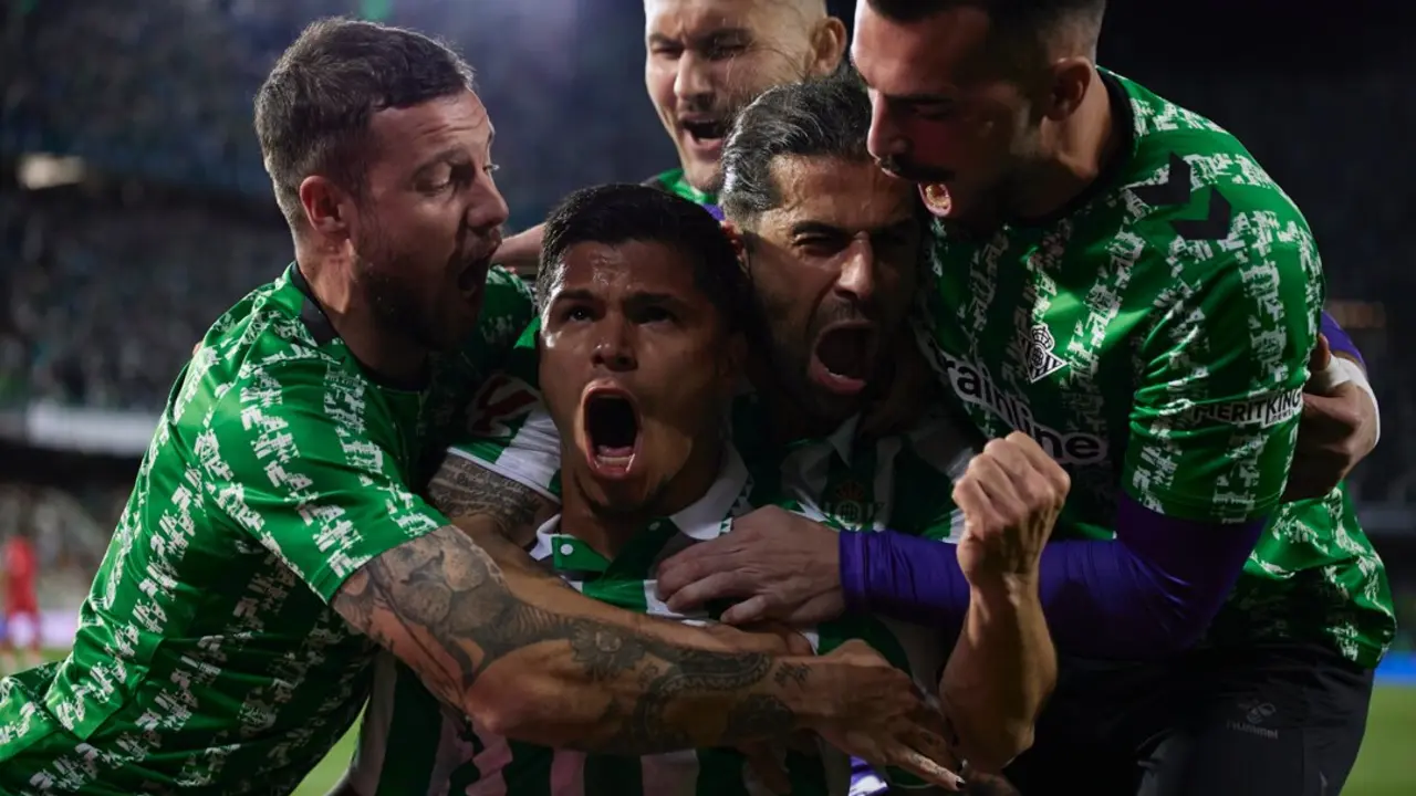 <font style="vertical-align: inherit;"><font style="vertical-align: inherit;">Real Betis</font></font>