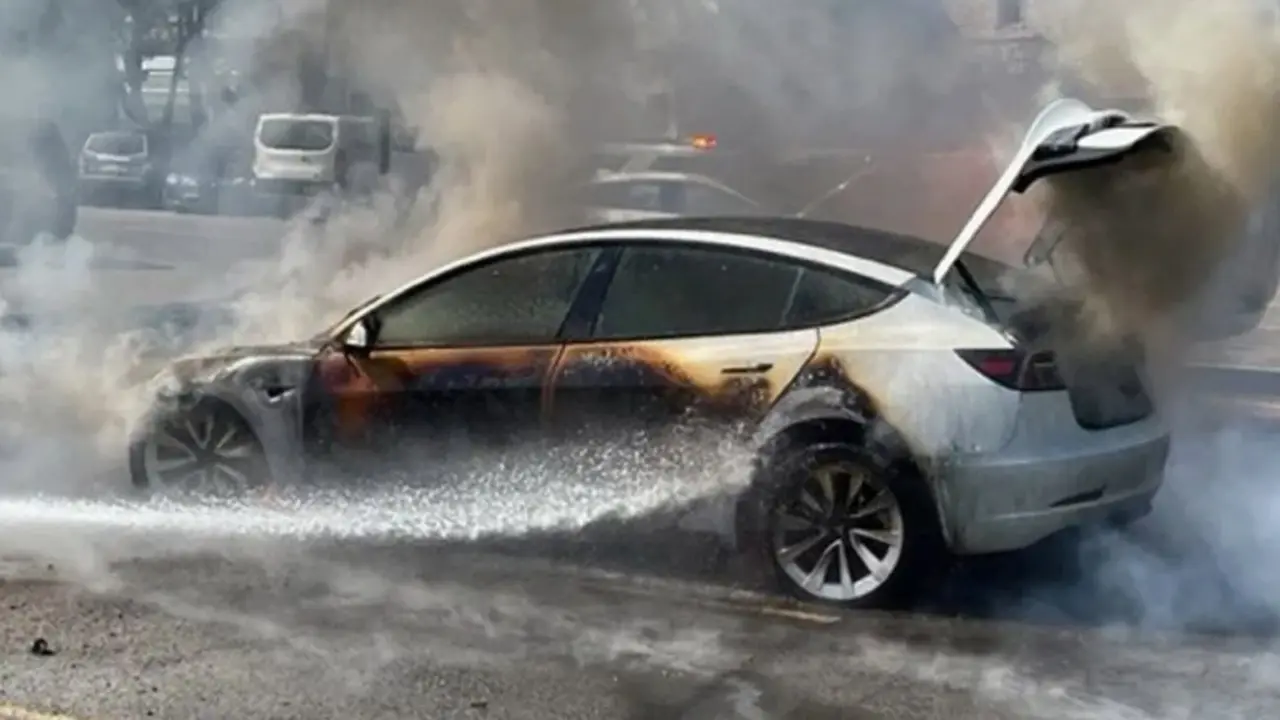 Madrid se pone seria... "no al coche eléctrico en el parking"