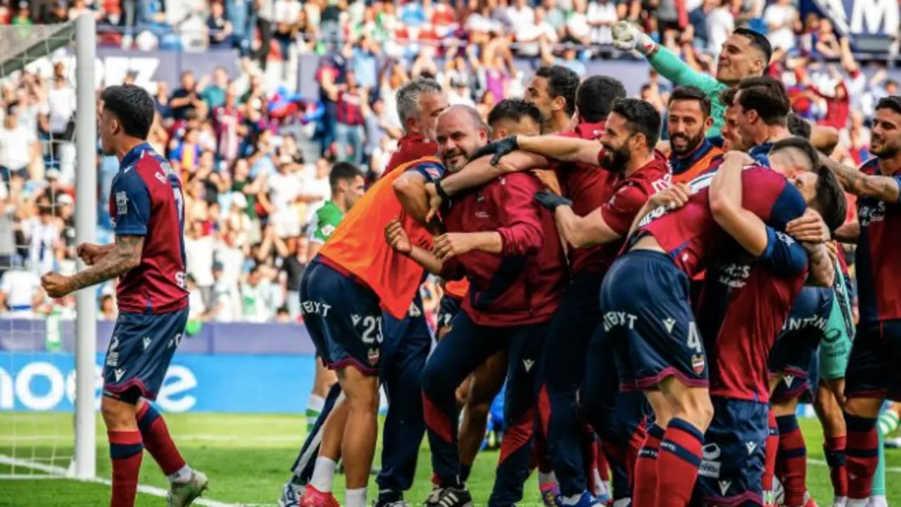 Captura de pantalla 2025-05-27 a las 8.37.36