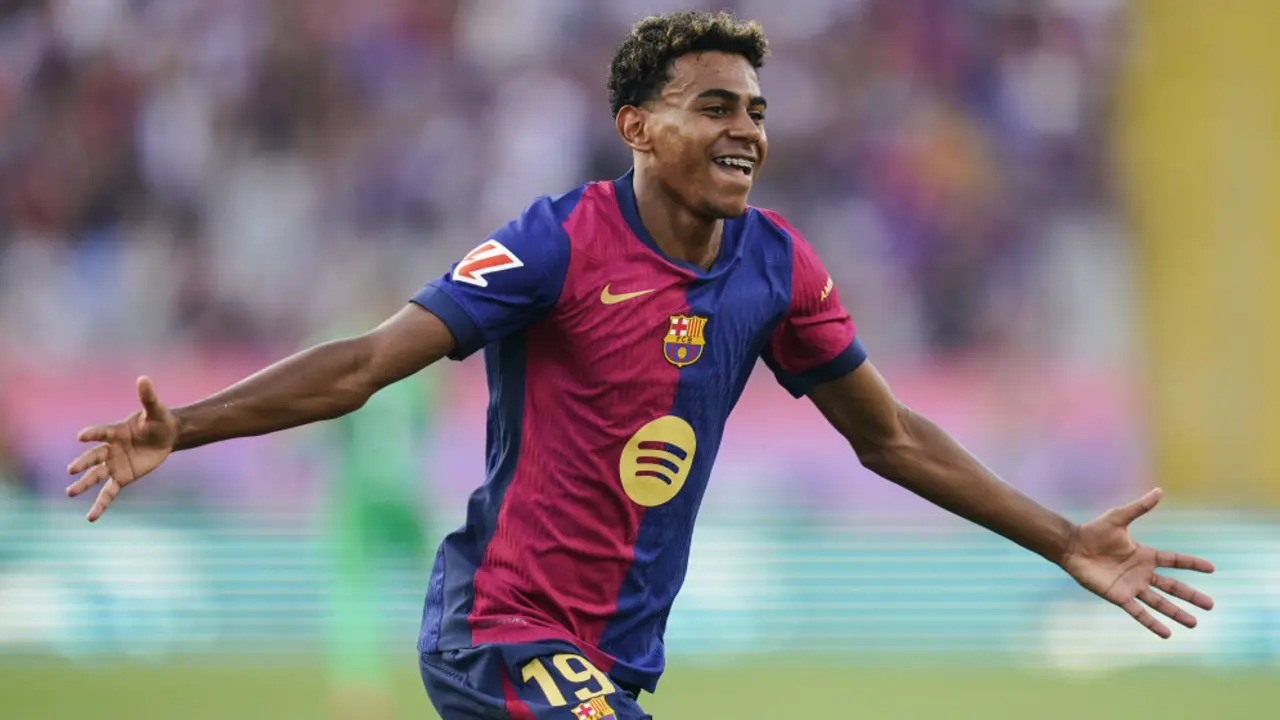 lamine-yamal-fc-barcelona-2024-25-1726577930-148299
