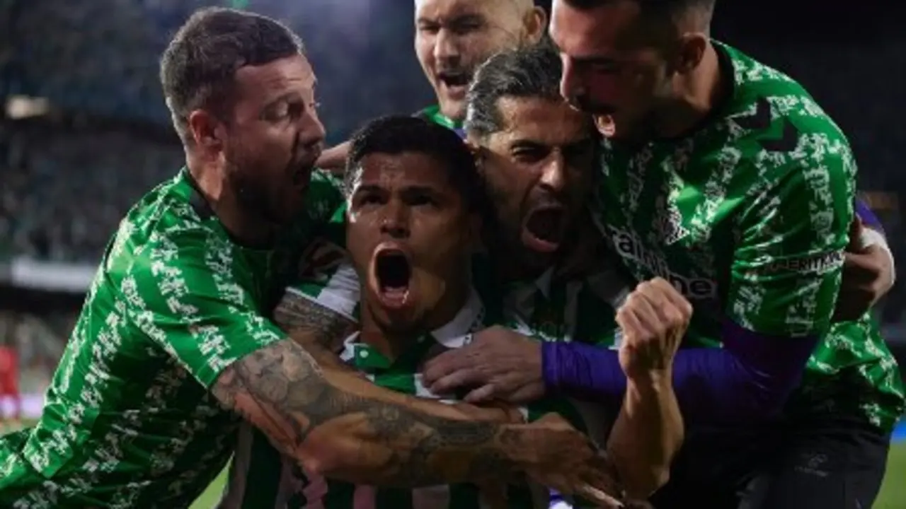 <font style="vertical-align: inherit;"><font style="vertical-align: inherit;">Real Betis</font></font>