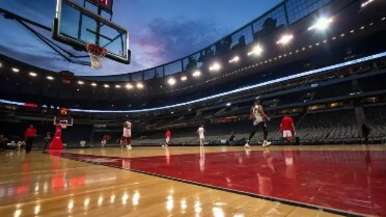 Pronóstico y análisis del partido entre Golden State Warriors y Minnesota Timberwolves. Descubre cuotas, estrategias y datos claves para apostar en los Playoffs de la NBA.