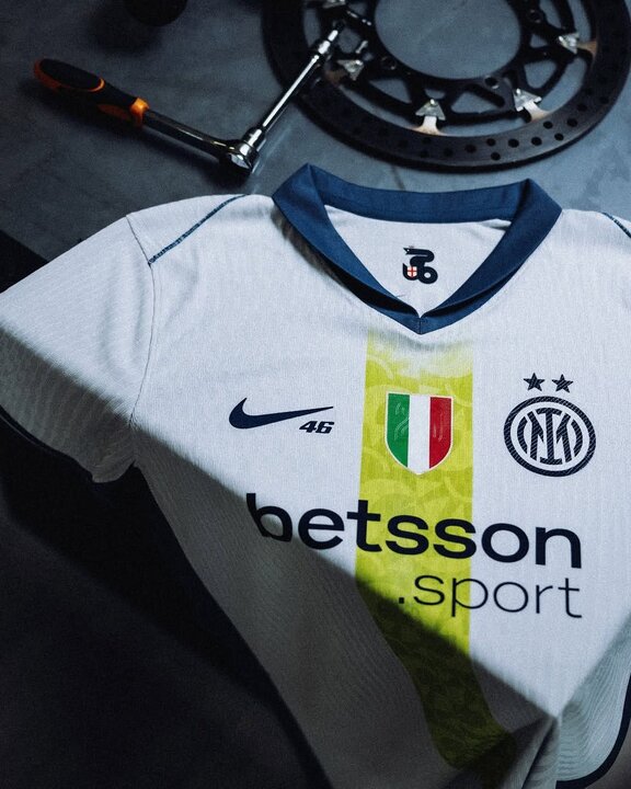 ¡El Inter de Milán y Valentino Rossi: una equipación que te dejará sin aliento!